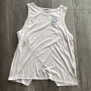 David Lerner pink cross back La Jolla beach and tennis club tee M